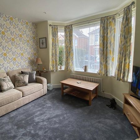 Charming 3 Bed House And Garden, Pet Friendly Villa Bournemouth Exterior foto